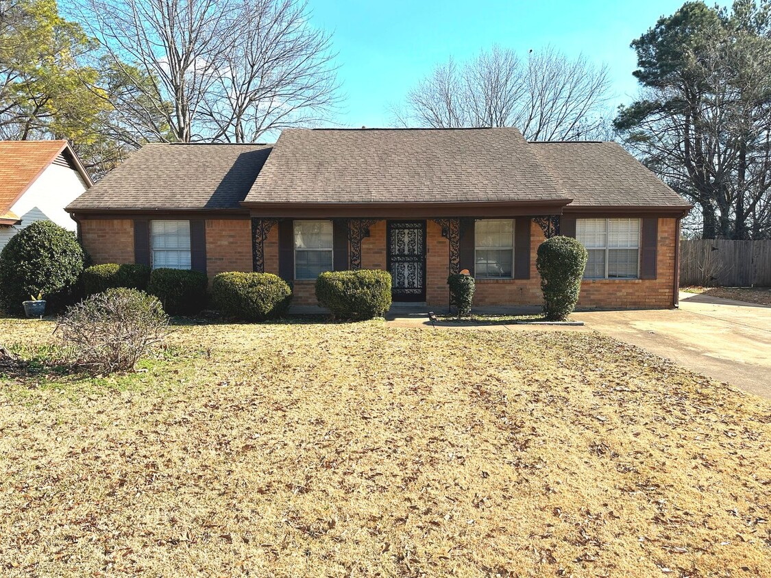 Primary Photo - 4 Bedroom/ 2 Bath in Southaven