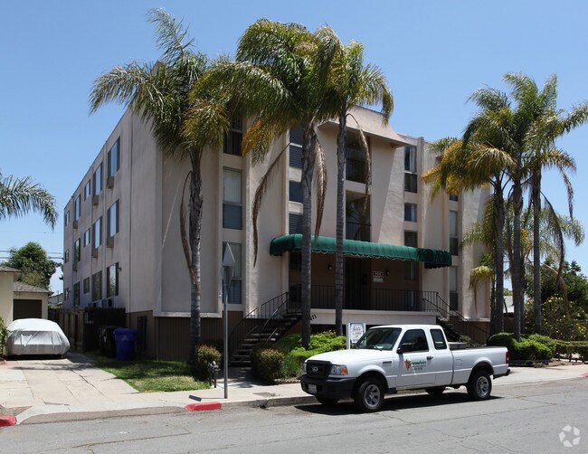Talmadge on 44th Apartments San Diego, CA