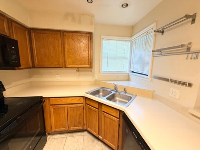 Foto del edificio - 2 bedroom 2 bath condo in Parkview Village of Winter Park