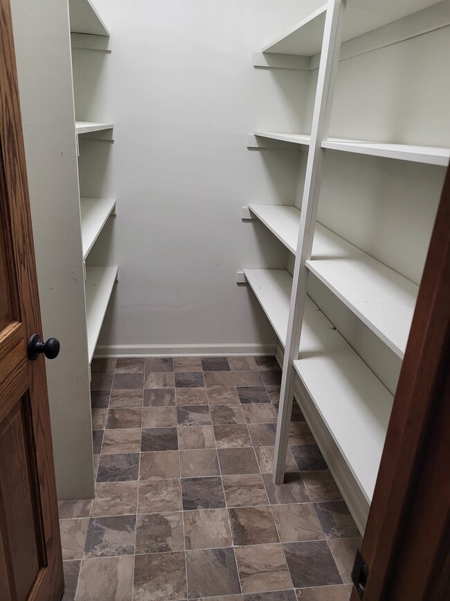 Building Photo - 11719 21 Mile Rd