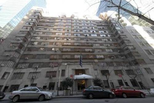 Building Photo - 310 E 44th St