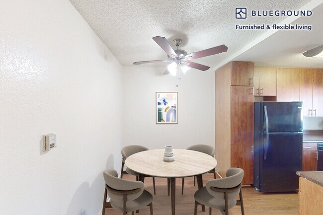 Building Photo - 325 S San Dimas Canyon Rd