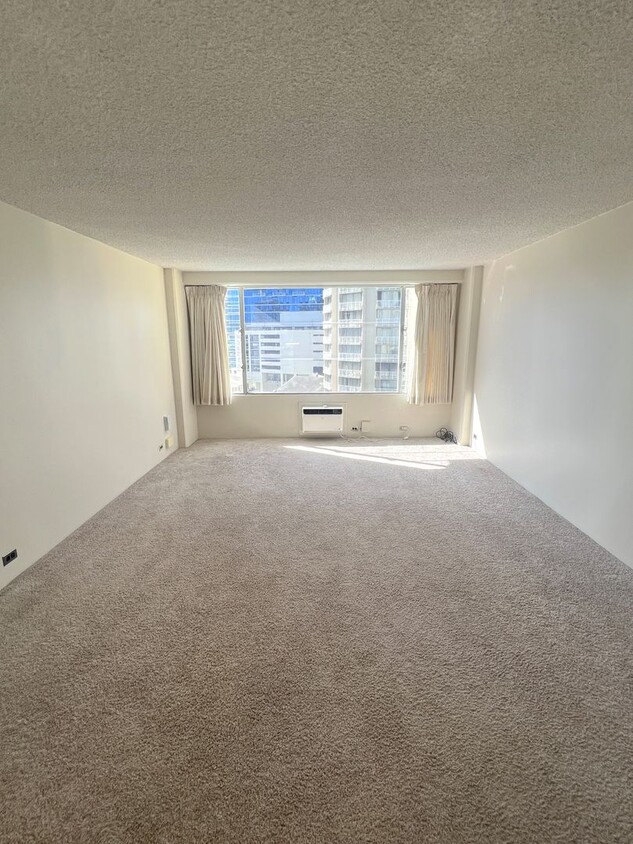 Primary Photo - Spacious Studio in Midtown Ala Moana