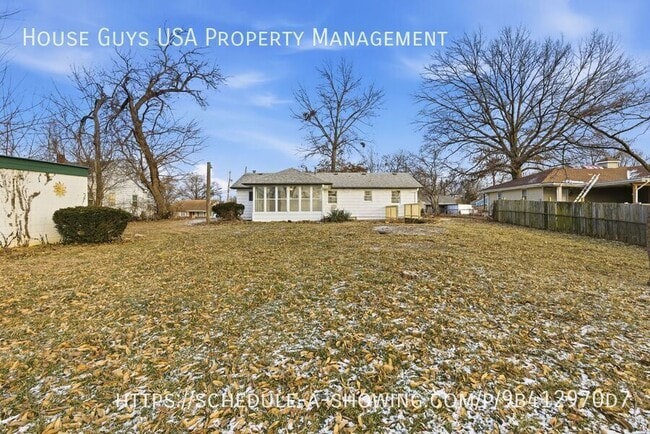 Foto del edificio - 1704 Highland Dr