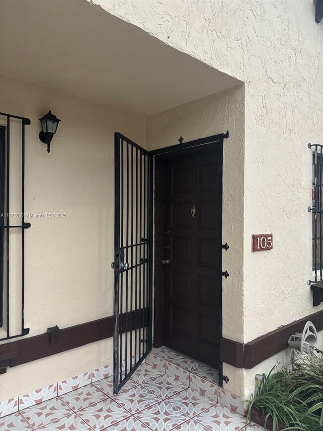 Building Photo - 12247 SW 17th Ln