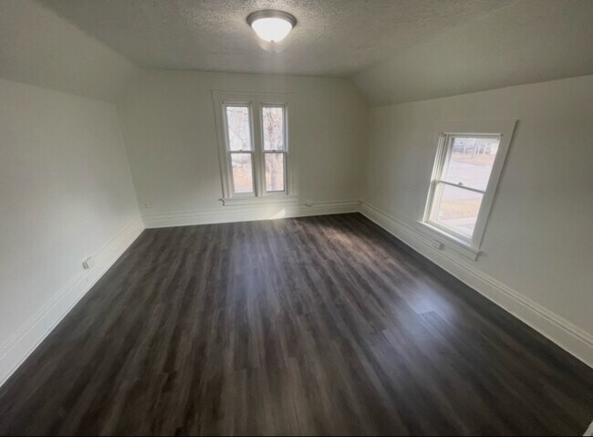 Foto del edificio - 806 8th St