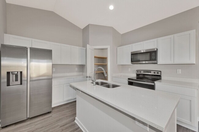 Foto del edificio - 13432 Haskell Ct