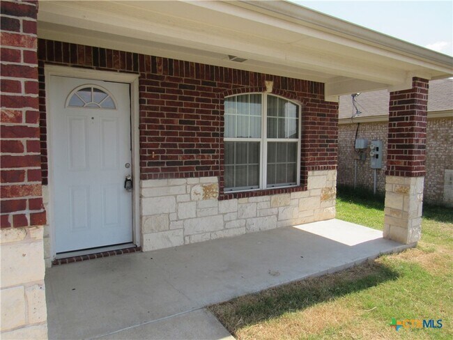 Foto del edificio - 4310 Elms Run Cir