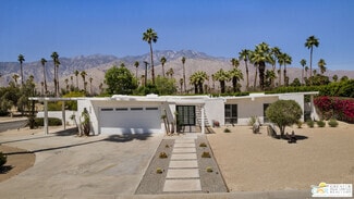Building Photo - 695 Roxbury Dr