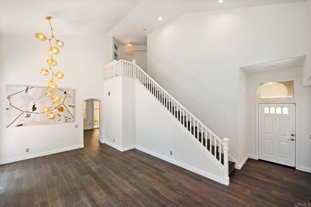 Foto del edificio - 5421 Renaissance Ave