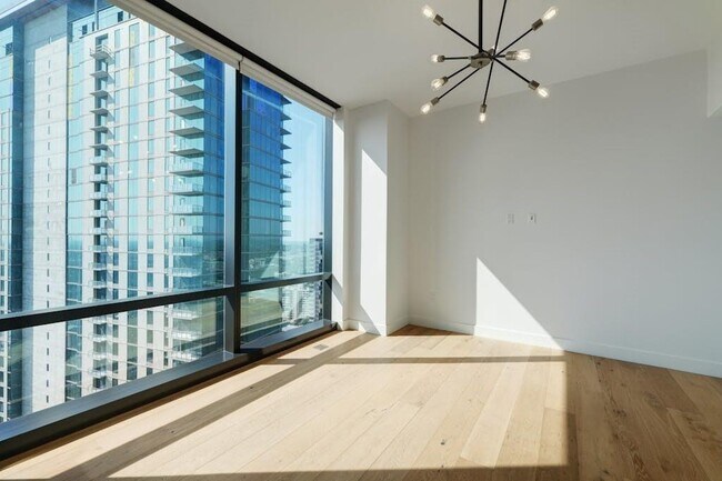 Foto del edificio - 70 Rainey St