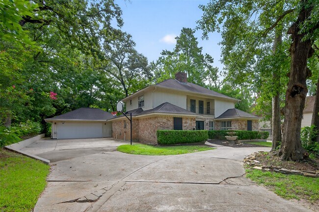 Foto del edificio - 663 Ravensworth Dr