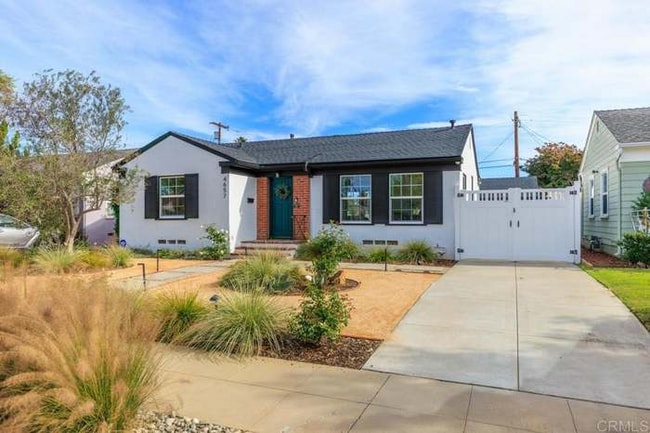 Foto del edificio - 4657 Lenore Dr