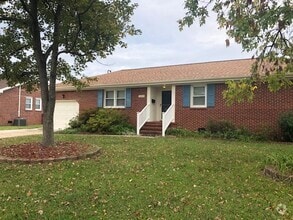 Building Photo - 5636 Hatteras Rd