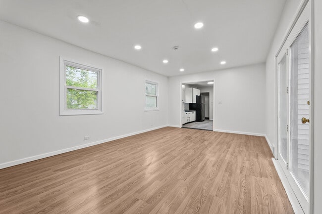 Building Photo - 5820 N 29th St