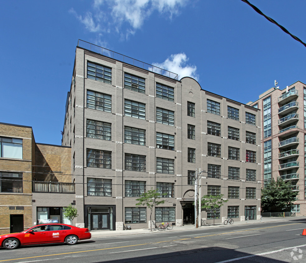 Primary Photo - Imperial Lofts