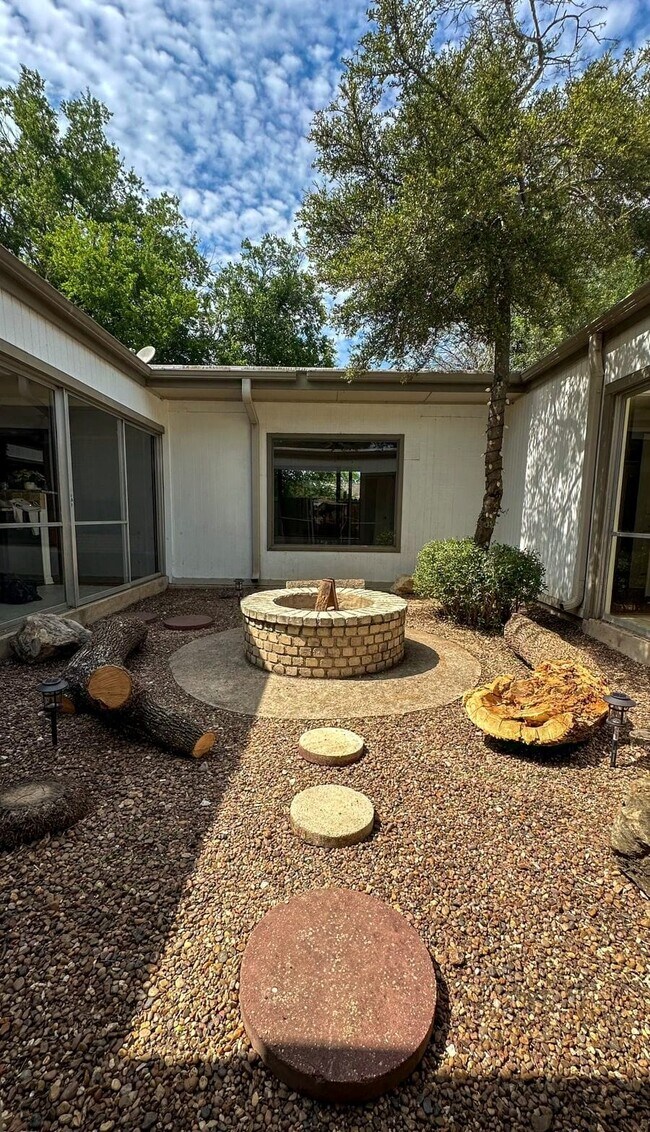 Building Photo - 5227 Galahad Dr