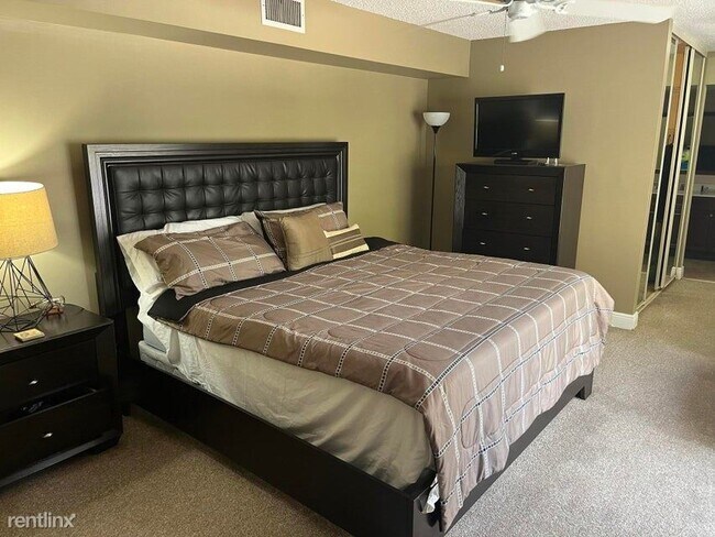 Foto del edificio - 3 br, 2.5 bath House - 1503 15th Ter # 1503