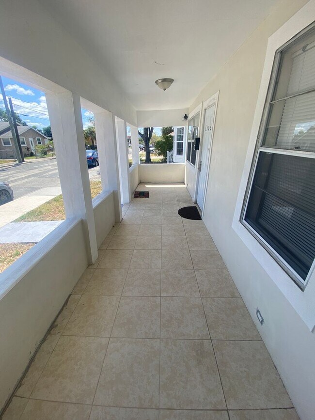 Foto del edificio - Move-In Made Simple: First Month’s Rent + Security Deposit Only to Move-In!