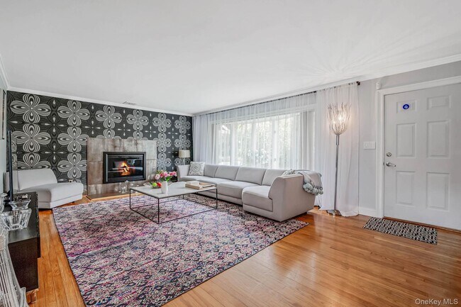 Building Photo - 47 Whitebrook Dr