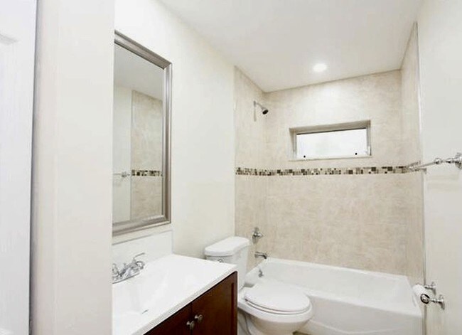 Foto del edificio - 7261 Captiva Blvd