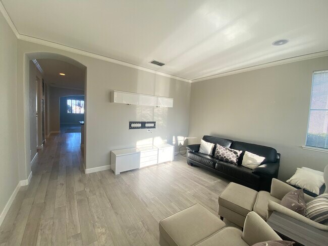Foto del edificio - 4803 Windsong St