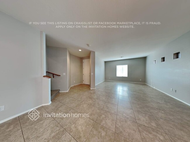 Foto del edificio - 15628 W Monterosa St