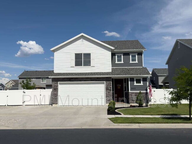 Building Photo - 3565 Water Lilly Ln