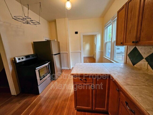 Foto del edificio - 4537 NE 8th Ave