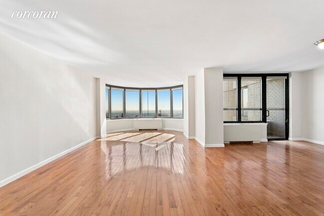 Building Photo - 330 E 38th St