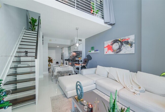 Foto del edificio - 60 SW 13th St