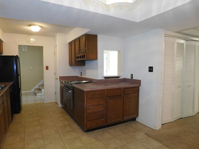 Foto del edificio - 1622 Lakewood Dr