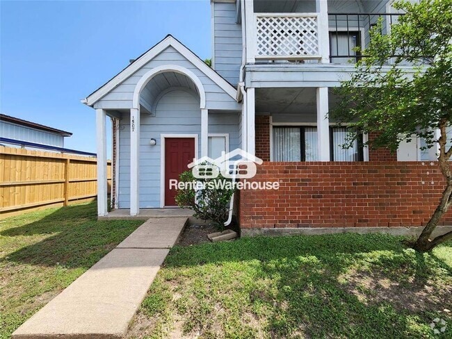 Building Photo - 14550 Fonmeadow Dr