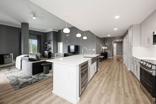 The Seventeen Hundred on East apartments — community photo - The Seventeen Hundred on East