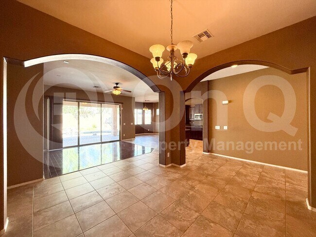 Building Photo - 4512 W Venture Ct