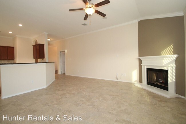 Building Photo - 4 br, 2 bath House - 6608 Serpentine Dr