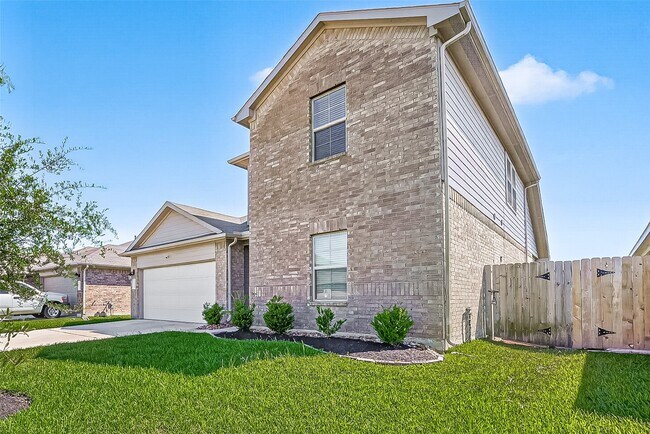 Foto del edificio - 21500 Rustic Elm Dr