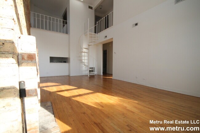 Foto del edificio - 424 W Belden Ave