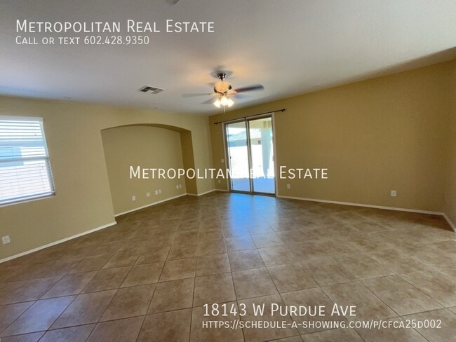 Foto del edificio - 18143 W Purdue Ave