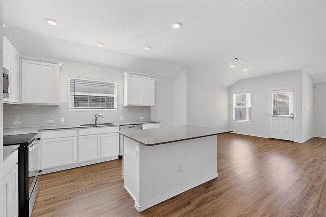 Foto del edificio - 107 Bear Oak St