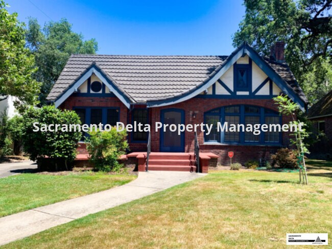 Foto del edificio - Spacious 3 Bedroom Curtis Park Home