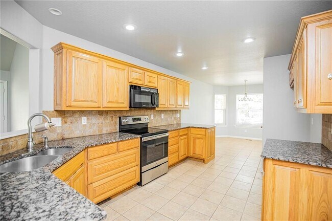 Foto del edificio - 41 May Ln