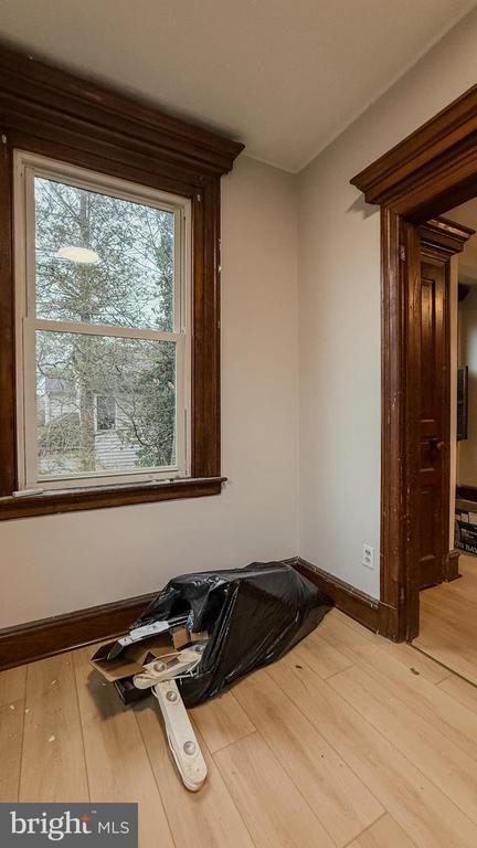 Foto del edificio - 165 E Mt Pleasant Ave