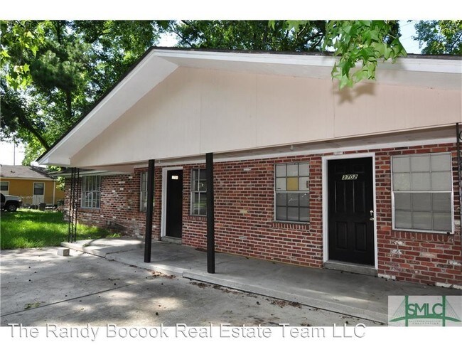 Building Photo - 3704 Old Louisville Rd