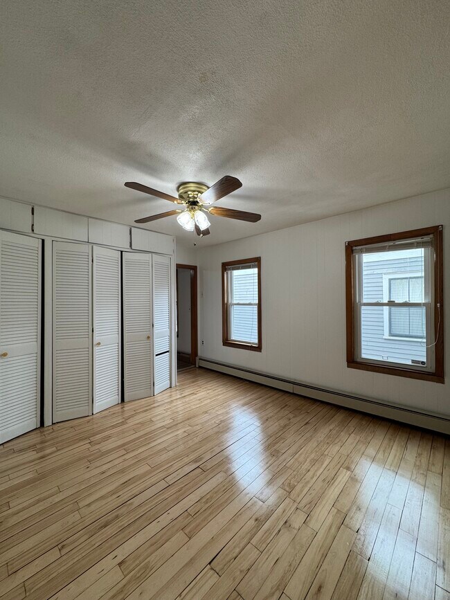 Foto del edificio - 114 Thorndike St