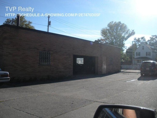 Foto del edificio - 1120 E Erie Ave