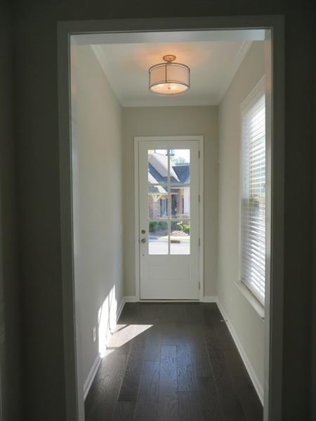 Foto del edificio - 3638 Moorewood Ln S E