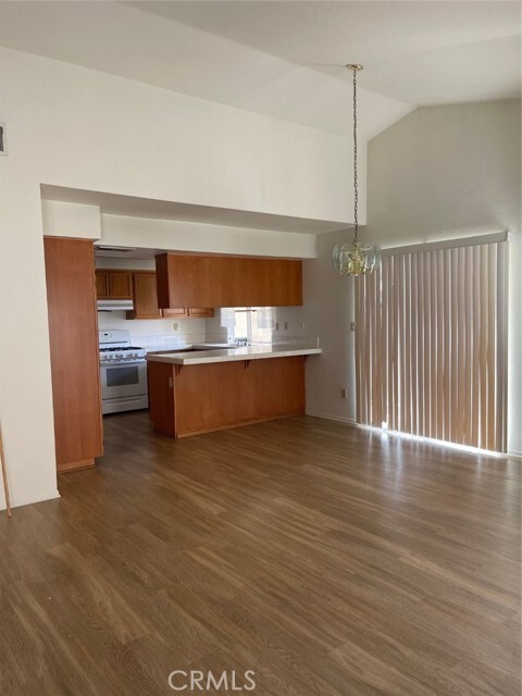 Foto del edificio - 878 Verona Ave