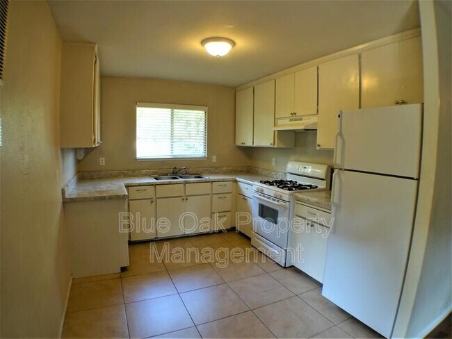 Foto del edificio - 346 Hickory St