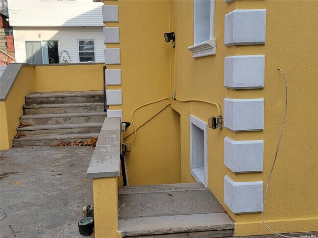 Foto del edificio - 1278 Sturlane Pl
